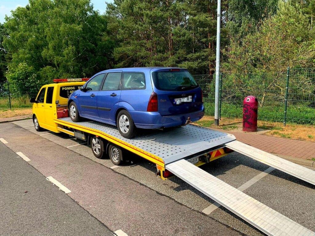 Autostrada A2 w Niemczech to ważny trakt transportowy. Jeśli potrzebujesz lawety na autostradzie A2, zadzwoń do nas - jesteśmy blisko i gotowi Ci pomóc.